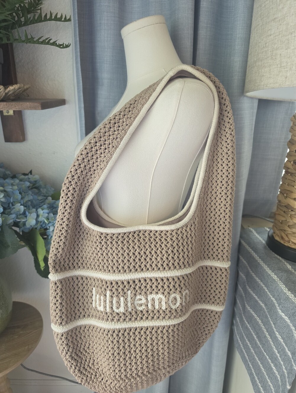 NWT Lululemon Cotton Crochet Shoulder Bag - Picture 3 of 8